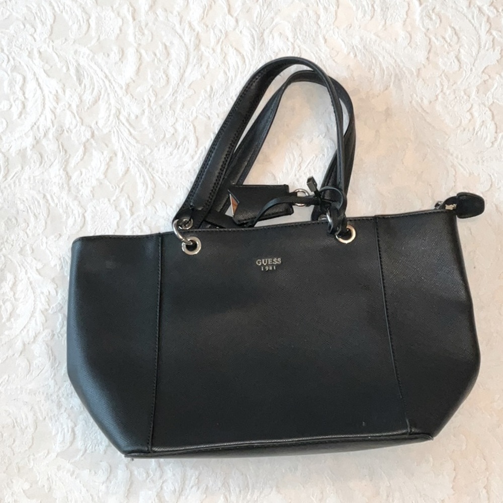 GUESS - Large Leather Purse